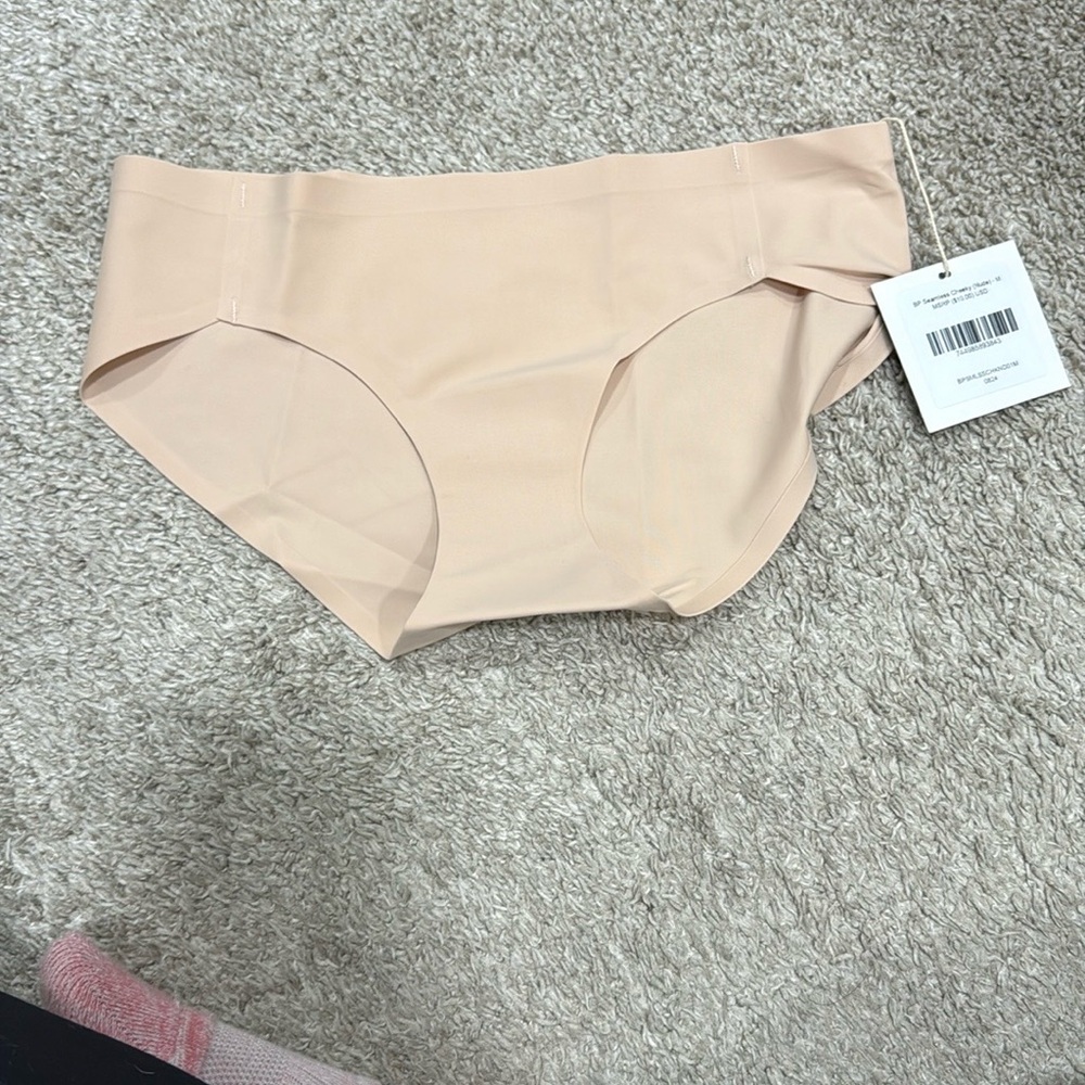 Seamless Nude Cheeky Panties